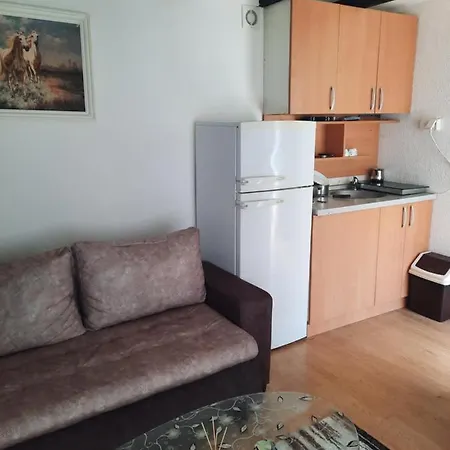 Ferienhaus Apartmani Jezero Perucac *