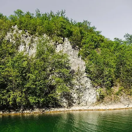 Apartmani Jezero Perucac *