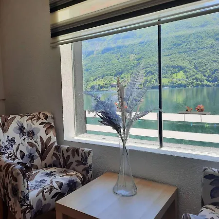 Ferienhaus Apartmani Jezero Perucac *